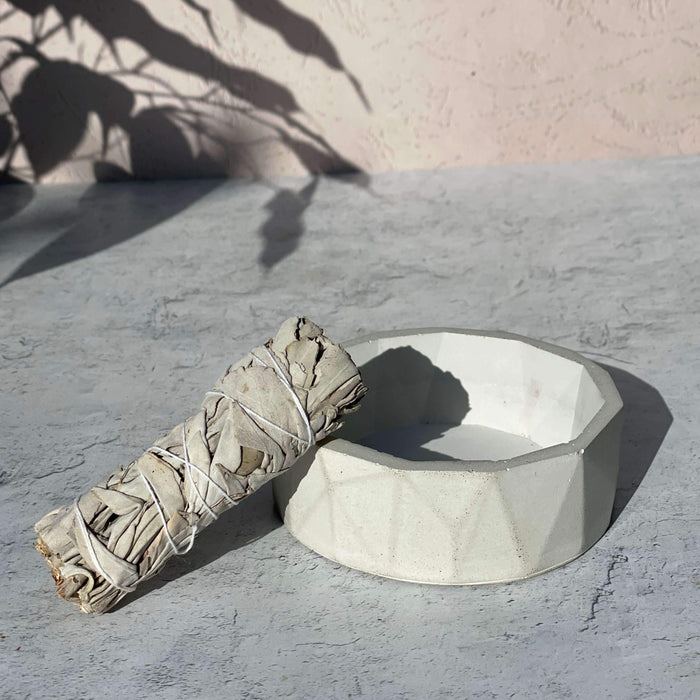 Faceted Dish + Sage Bundle